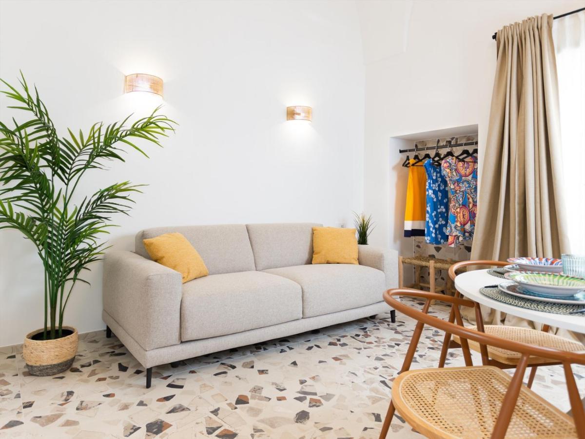 Cally Suite Room Martina Franca Extérieur photo